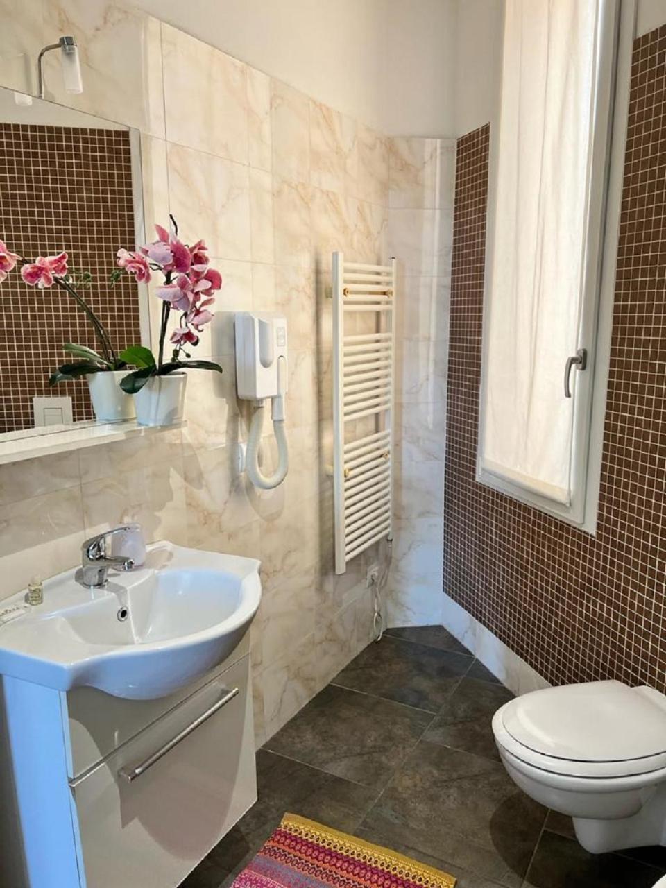 Bnbook Residence Matteotti Novara Ngoại thất bức ảnh